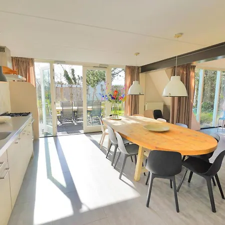 Villa Sandy 25 *